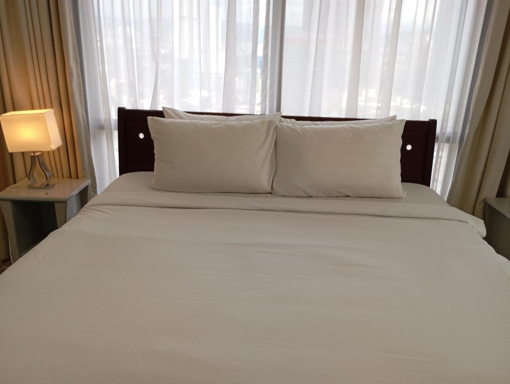Kl Cozy East Suite At Times Square Apartment
