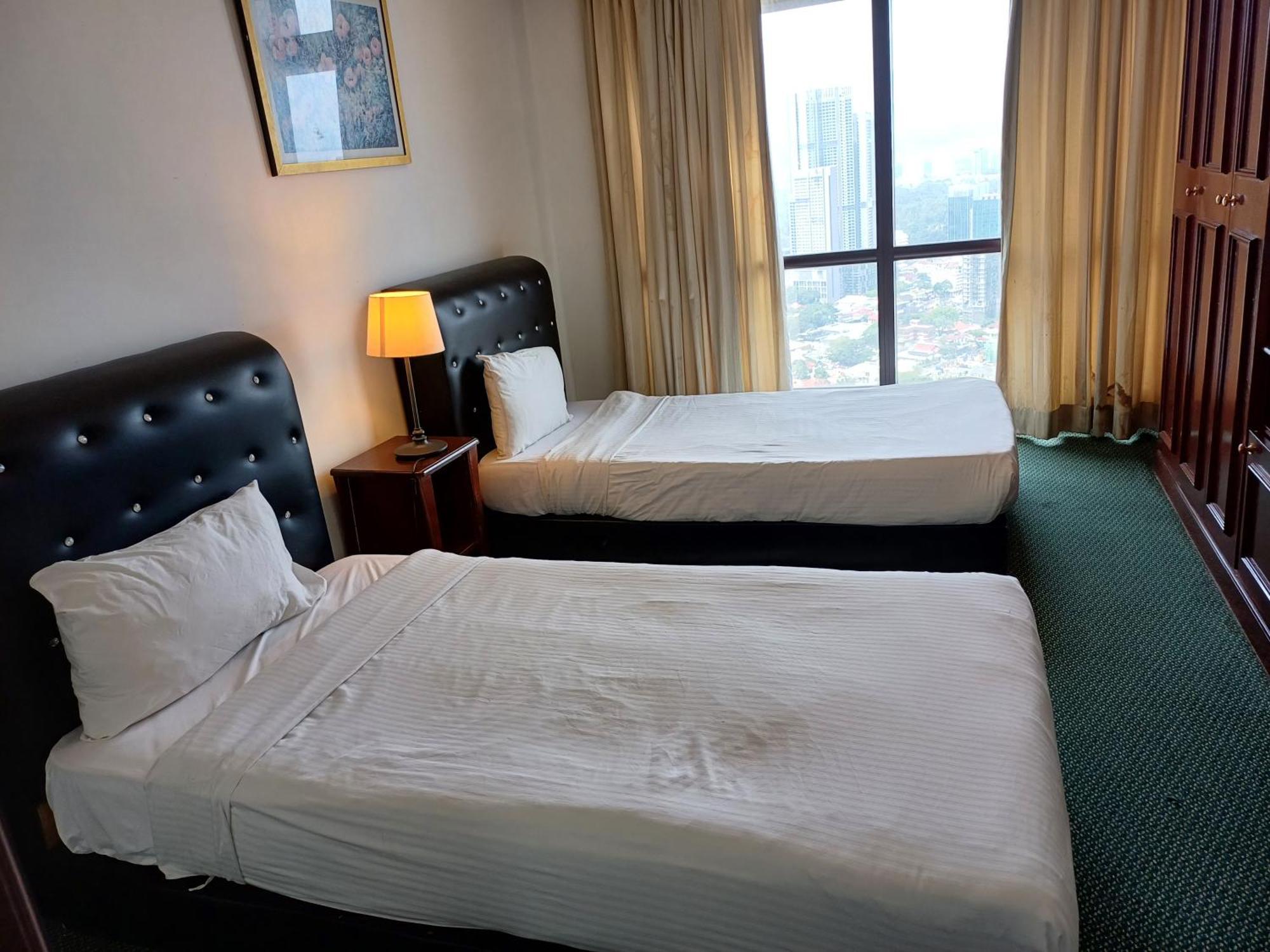 Kl Cozy East Suite At Times Square Apartment
